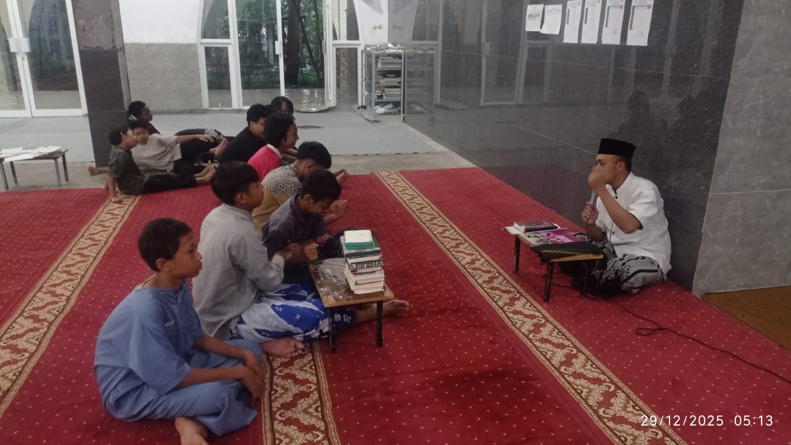 Bahasa Arab Santri MTs Karangmojo, Fondasi Pendidikan Islam bagi Masyarakat Kota Sungai Penuh